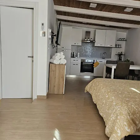 Apartment Santalucia